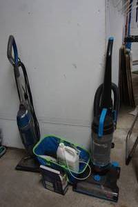 lot 357 image: Bissel Vacuum and Steam Vac