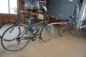 lot 366 image: Bicycles...Raleigh Timberline, Vantara GT, All Terra GT...