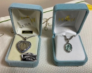 lot 188 image: Archangel Books & Gifts...Sterling Silver Heart Pendant, Rosaries and More...