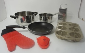 lot 20 image: Kitchen Essentials...Baking Cooking Stovetop and Oven Goods...