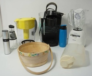 lot 109 image: Kitchen Essentials...