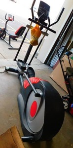 lot 6 image: SURE Fit Pedal System Smooth Fitness CE 7.4 Elliptical Bike- Made In Taiwan