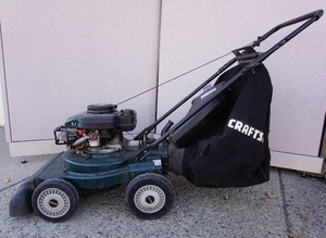 lot 1A image: Lawn & Garden Equipment Craftsman Lawn Vacuum  Chipper  Shredder  Blower