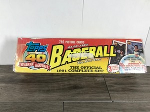 lot 16 image: 1991 Topps Baseball Card Complete Set Still Wrapped in Plastic