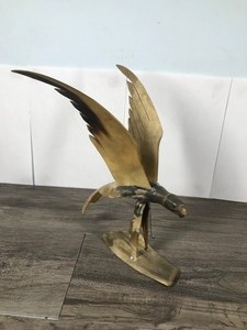 lot 43 image: Eagle Carved out of Bone