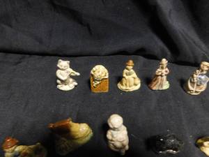 lot 174 image: Lot of  Nursery rhyme Wade Whimsies figurines