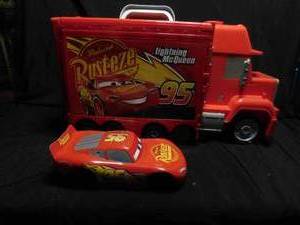 lot 175 image: Lightning McQueen Battery operated semi and car