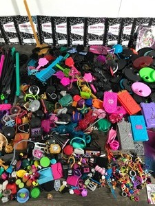 lot 96 image: Large Lot of Monster High Doll Accessories