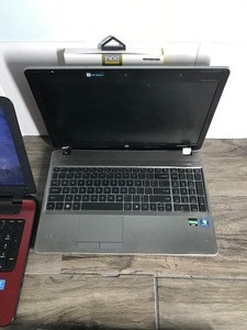 lot 142 image: 3 Laptop Computers & 1 ZAGG Keys Bluetooth Keyboard