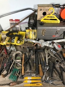 lot 350 image: Lot of Tools