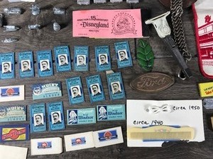 lot 383 image: Big Lot of Collectibles 