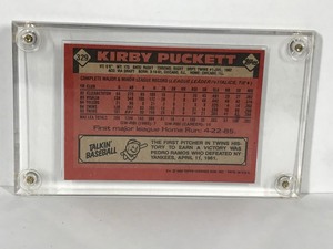 lot 429 image: 1986 Topps Kirby Pucket Autographed Baseball Card #329