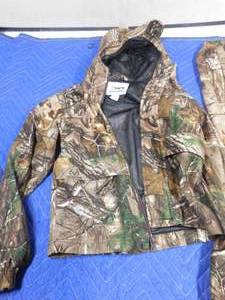 lot 234 image: Reel Tree kids camouflage jacket and pant set