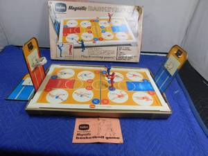 lot 247 image: Vintage magnetic basketball game in original box