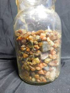 lot 191 image: Vintage jar of agates and more