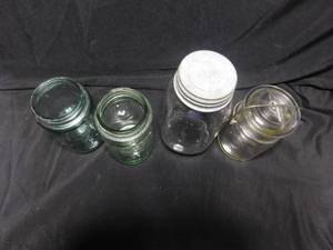 lot 297 image: 4 vintage jars with vintage lids