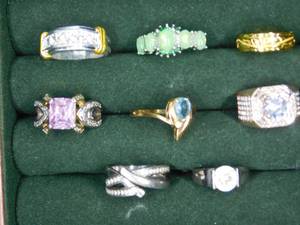 lot 310 image: 10 rings