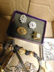 lot 329 image: Flat of celebrity jewelry