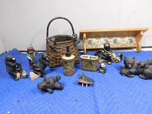 lot 417 image: Bathroom bear set and other bears and shelf