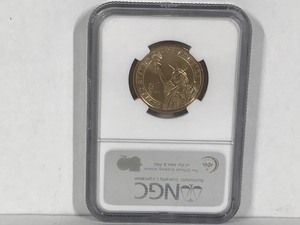 lot 471 image: First President George Washington 2007 D $1 Brilliant Uncirculated First Day of Issue Coin