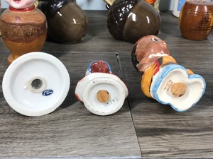 lot 489 image: Lot of Salt & Pepper Shakers