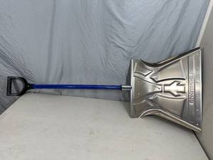 New SnowJoe Ergonomic Snow Shovel