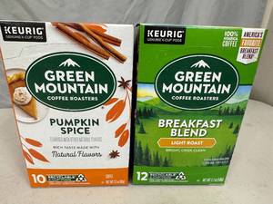 22 Keurig Green Mountain Coffee K-Cups - Pumpkin Spice and Breakfast Blend