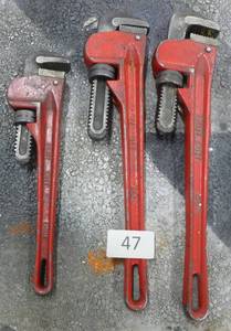 3 pipe wrenches