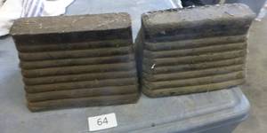 2 wheel chocks