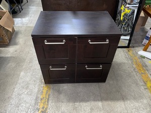 lot 1 image: File Drawer & Cabinet