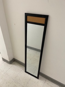 lot 3 image: Mirror