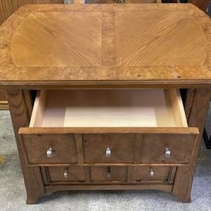 lot 11 image: Night Stand  Dresser