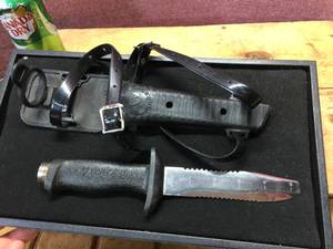 lot 41 image: Wenoka DivingScuba Knife with Sheath