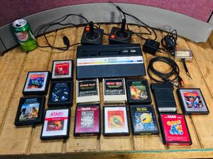 lot 74 image: Vintage ATARI 2600 Jr Video Game Console - Games