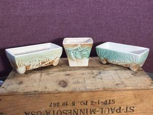 lot 136 image: 3 Vintage McCoy Pine Cone Planters