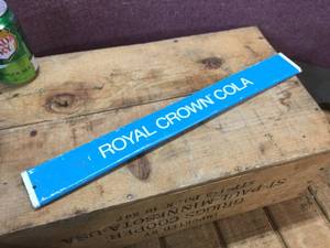 lot 198 image: Vintage Royal Crown Cola Advertiser