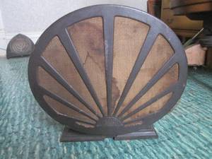 (R2) Vintage Operadio Speaker 14 H x 14 34 W x 7 14 D