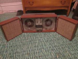 (R2) Vintage Portable Wollensak 3M Reel to Reel PlayerRecorder