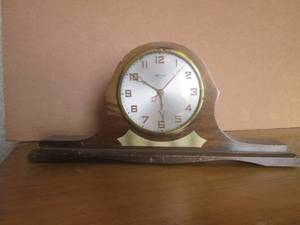 (R2) Vintage Gilbert 1807 Mantel Clock Electric 17 12 W x 8 H