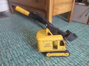 (R2) Vintage Tonka Shovel Pressed Steel - End Piece To OpenClose Bucket Bottom Needs Straightening