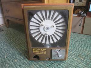 (R2) Vintage Vendorama 10 Cent Ballpoint Pen Vending Machine 16 34 H x 12 18 W x 6 34 D - No Key