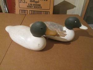 (R2) 2 Solid Wood Ducks 14 Long