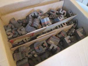 (R1) Box Full of Assorted Wood Letters and Numbers 2 12 x 1 112 x 12 Thick