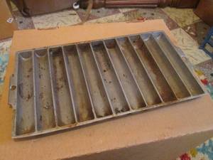 (R1) Vintage Griswold Aluminum Corn Bread Pan 8022 - 13 12 x 7 12