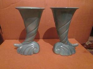 (R1) 2 Vintage Frankoma Pottery Vases 56