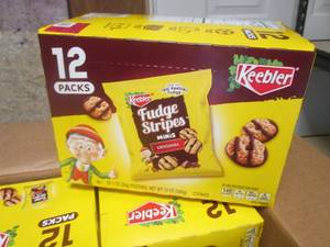 lot 6 image: Case 48 Bags Fudge Stripes Minis Cookies 4 Inner Boxes of 12 Past Date