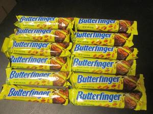 lot 172 image: 12 Butterfinger Candy Bars Past Date