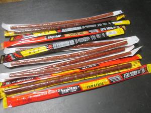 lot 198 image: 12 Assorted Jack Links Snack Sticks Dates Vary In and Out of Date