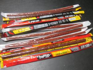 lot 199 image: 12 Assorted Jack Links Snack Sticks Dates Vary In and Out of Date