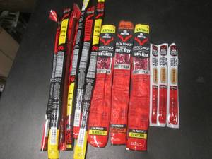lot 200 image: 12 Assorted Jack Links Snack Sticks Dates Vary In and Out of Date